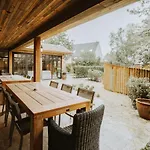 Casa de Férias Huyze Ter Bercken With Swimming Pond By Interhome *