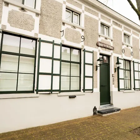 펜션 Huyze Ter Bercken With Swimming Pond By Interhome