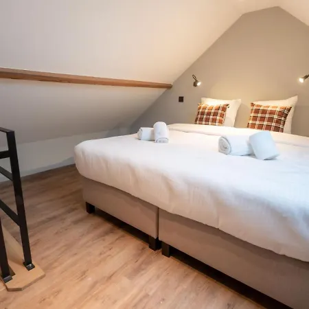 Huyze Ter Bercken With Swimming Pond By Interhome