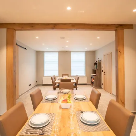 Huyze Ter Bercken With Swimming Pond By Interhome