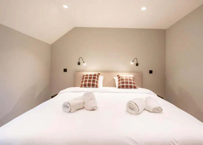 Huyze Ter Bercken With Swimming Pond By Interhome Сasa de vacaciones